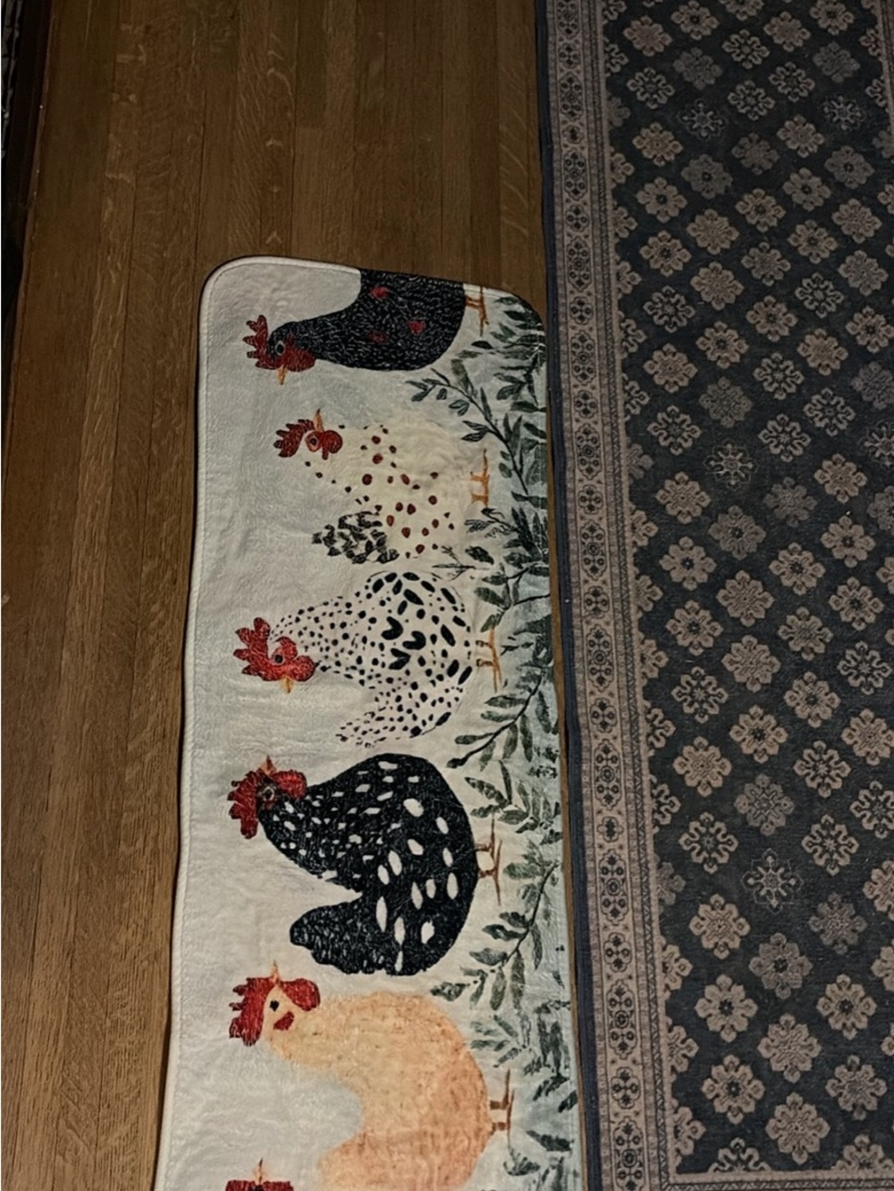 Farmhouse Chicken Runner Door Mat - Cream, Black & Red